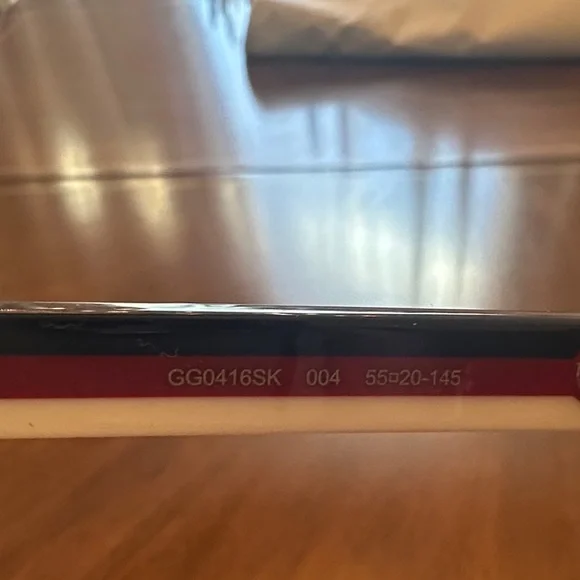 Gucci Black and Brown tourtoise shell frame Women's Sunglasses, authentic - Picture 9 of 14